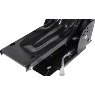 Siedzenie dzielone C-330 C-360 MF-3 obszyte tkaniną, wersja Deluxe z amortyzacją mechaniczną